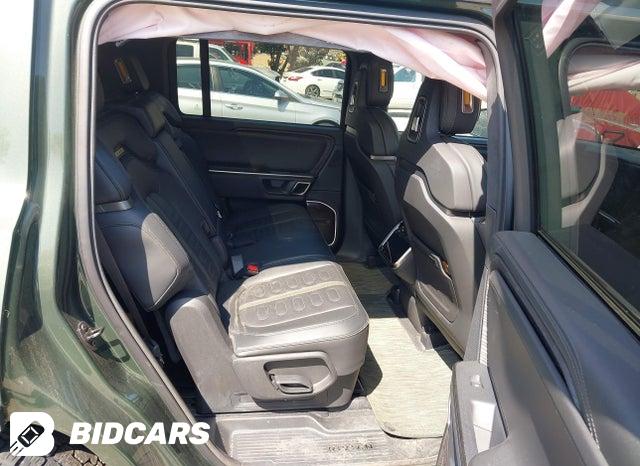 7PDSGABA1PN020926 2023 Rivian R1S photo no. 8