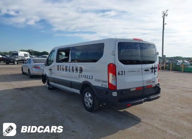 1FBZX2YM6HKA62819 2017 Ford Transit-350 photo no. 3
