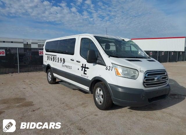 1FBZX2YM6HKA62819 2017 Ford Transit-350 photo no. 1