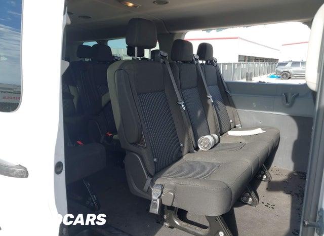 1FBZX2YM6HKA62819 2017 Ford Transit-350 photo no. 8
