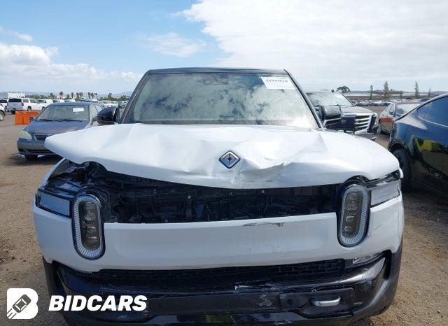 7PDSGABAXPN016356 2023 Rivian R1S photo no. 13