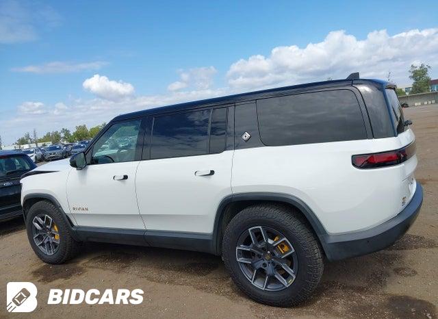 7PDSGABAXPN016356 2023 Rivian R1S photo no. 15