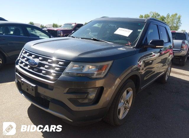 1FM5K8D8XGGA95808 2016 Ford Explorer photo no. 2