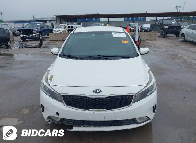 2017 KIA Forte — VIN 3KPFK4A75HE072564, şəkil 12