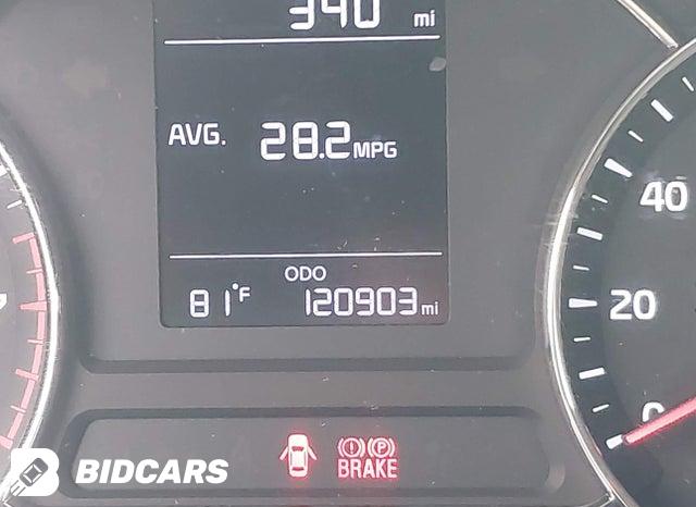 2017 KIA Forte — VIN 3KPFK4A75HE072564, şəkil 15