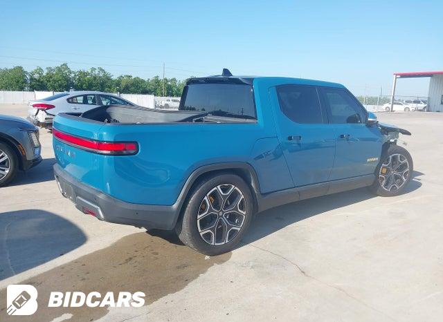 7FCTGAAL8NN002316 2022 Rivian R1T photo no. 4