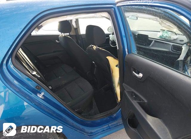 3KPA25AD1NE472574 2022 KIA Rio photo no. 8
