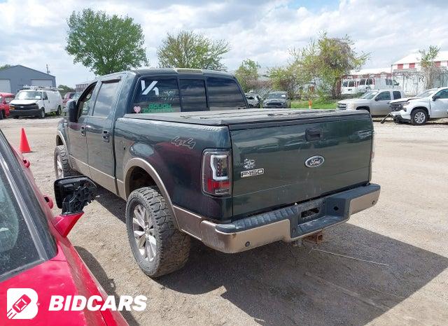 1FTPW14584KC95738 2004 Ford F-150 photo no. 3