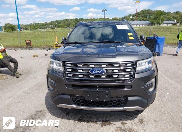 1FM5K8F8XHGC84716 2017 Ford Explorer photo no. 12