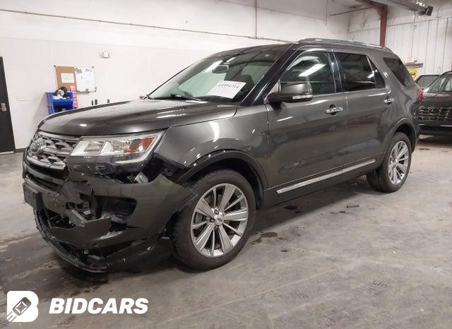 1FM5K8F82JGA82703 2018 Ford Explorer photo no. 2