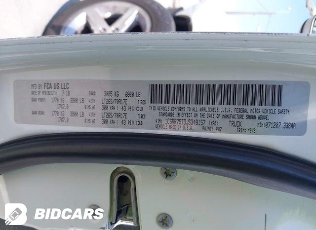 1C6RR7ST3JS348157 2018 RAM 1500 photo no. 9
