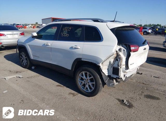 1C4PJMCS2HW510780 2017 Jeep Cherokee photo no. 3