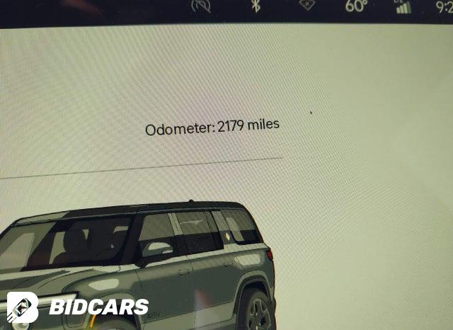 7PDSGCBA3TN089073 2026 Rivian R1S photo no. 16