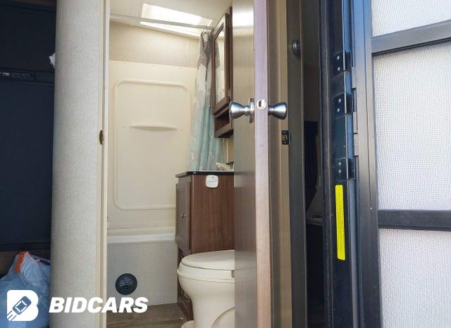 4YDT28028GH985258 2016 Keystone Rubicon Rb2800 photo no. 14