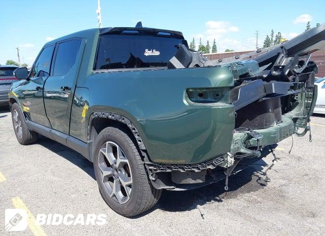 7FCTGAAA2PN017976 2023 Rivian R1T photo no. 3