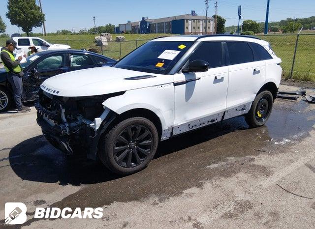 SALYL2RV1JA746692 2018 Land Rover Range Rover photo no. 2