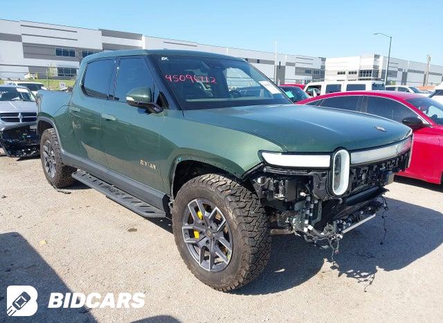 7FCTGAAL4NN004483 2022 Rivian R1T photo no. 1