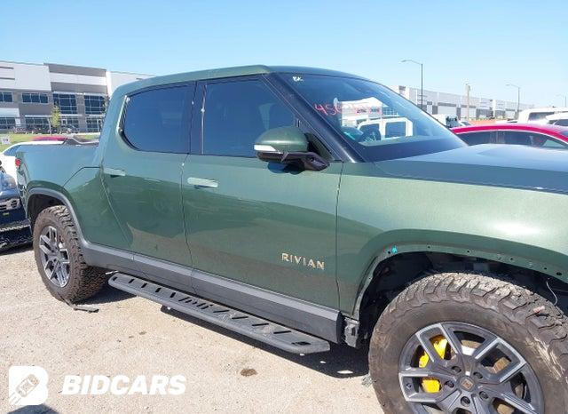 7FCTGAAL4NN004483 2022 Rivian R1T photo no. 13