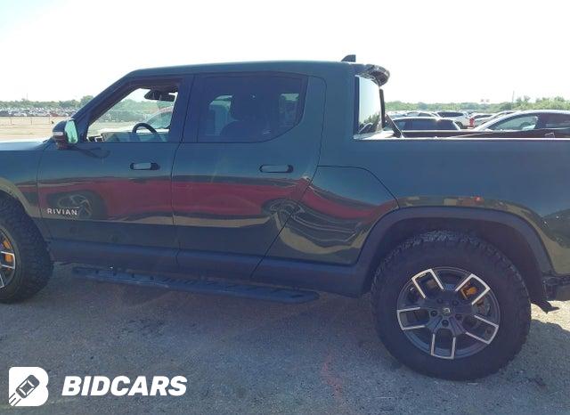 7FCTGAAL4NN004483 2022 Rivian R1T photo no. 14