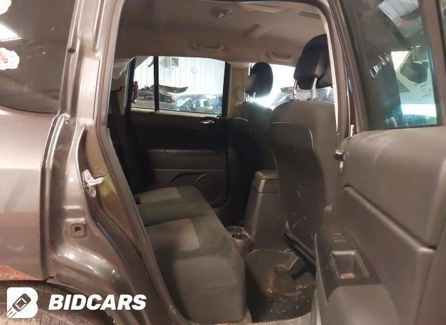 1C4NJDBB7GD520465 2016 Jeep Compass photo no. 8