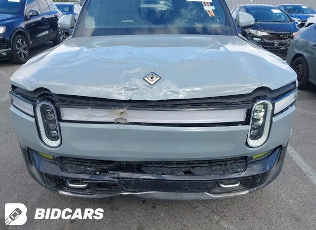 7PDSGABA0PN019590 2023 Rivian R1S photo no. 6