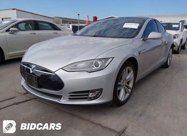 5YJSA1CN0DFP17217 2013 Tesla Model S photo no. 2