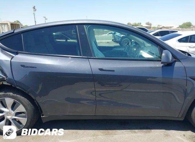 7SAYGAEEXPF907586 2023 Tesla Model Y photo no. 13