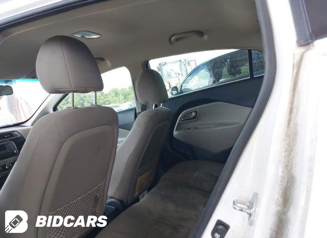 KNADM4A38G6660071 2016 KIA Rio photo no. 8