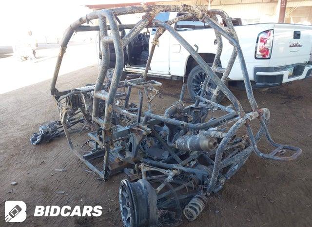 3JBPDAR24FJ000655 2015 Can-Am Maverick photo no. 3