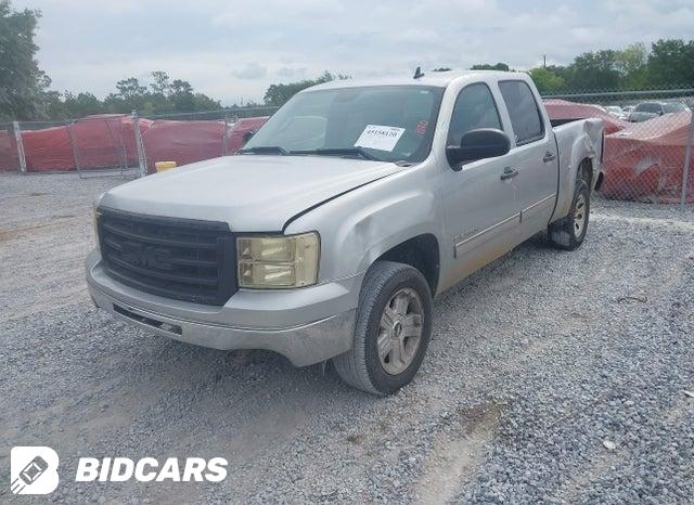 3GTRCVE00AG288183 2010 GMC Sierra photo no. 2