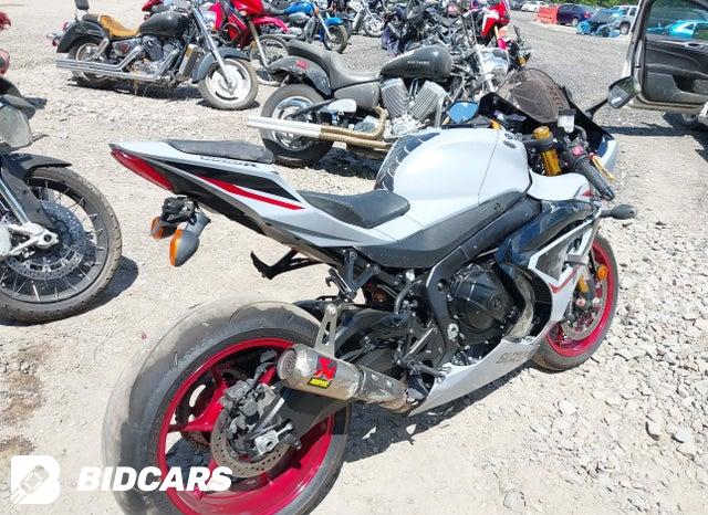 JS1DM11H6R7100179 2024 Suzuki GSX-R1000 photo no. 4