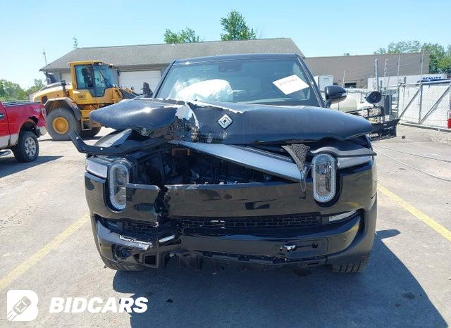 7PDSGABA1PN028802 2023 Rivian R1S photo no. 12