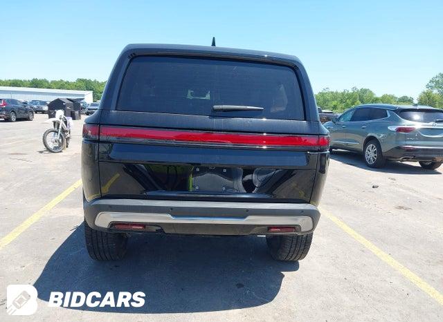 7PDSGABA1PN028802 2023 Rivian R1S photo no. 16
