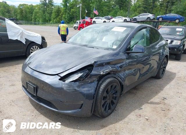 2022 Tesla MODEL Y — VIN 7SAYGDEE7NF372733, şəkil 2