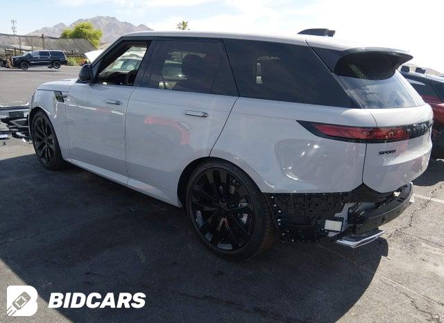 SAL1L9FU5TA623888 2026 Land Rover Range Rover photo no. 3