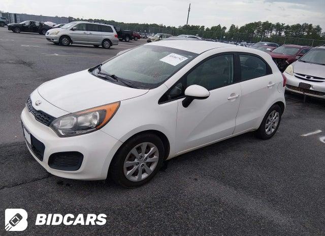 KNADM5A39E6333665 2014 KIA Rio photo no. 2