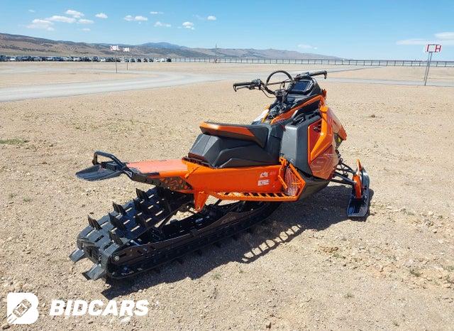 SN1TFM9B0RC227690 2024 Polaris Pro Rmk-155 photo no. 4