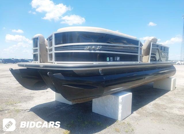 RGR03299B818 2018 Ranger Reata Rp 243c photo no. 2