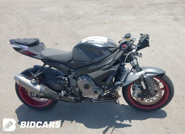 JS1GN7FAXT7101075 2026 Suzuki GSX-R600 photo no. 13
