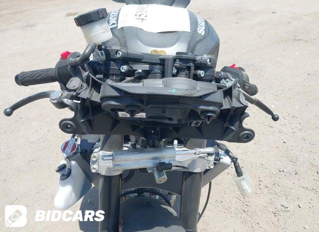 JS1GN7FAXT7101075 2026 Suzuki GSX-R600 photo no. 15