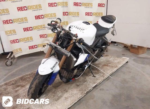 JS1GT76A362113012 2006 Suzuki GSX-R1000 photo no. 2