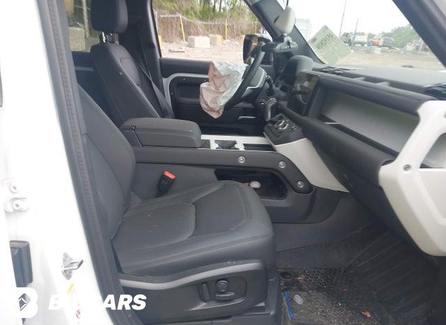 SALEJ7EUXS2435082 2025 Land Rover Defender photo no. 5