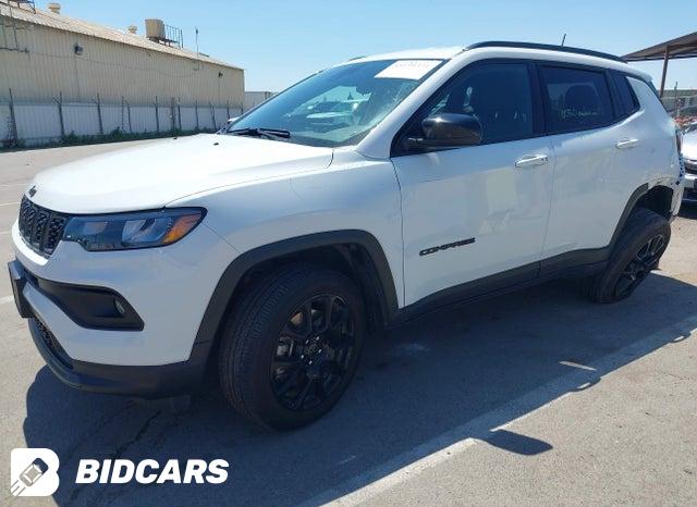 3C4NJDBN9ST535532 2025 Jeep Compass photo no. 2