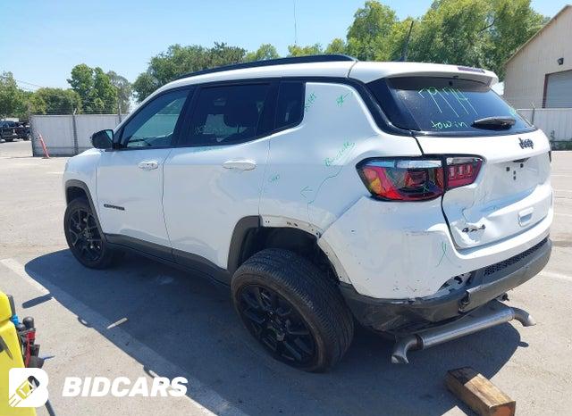 3C4NJDBN9ST535532 2025 Jeep Compass photo no. 3