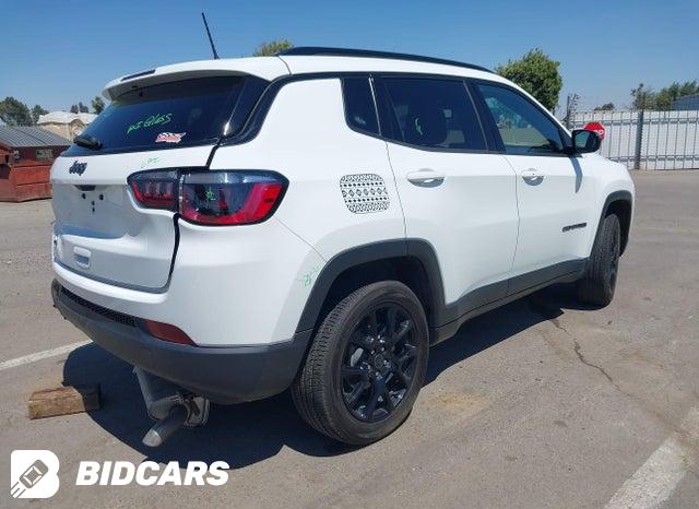 3C4NJDBN9ST535532 2025 Jeep Compass photo no. 4