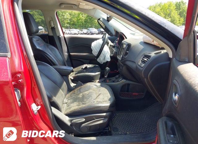 3C4NJDDB1JT361702 2018 Jeep Compass photo no. 5