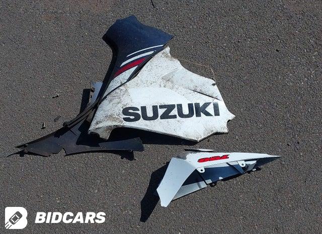 JS1GR7MA6S7100043 2025 Suzuki GSX-R750 photo no. 12