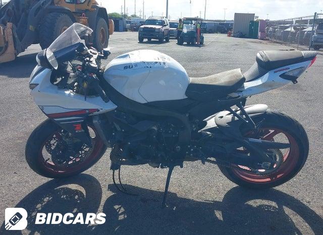 JS1GR7MA6S7100043 2025 Suzuki GSX-R750 photo no. 14