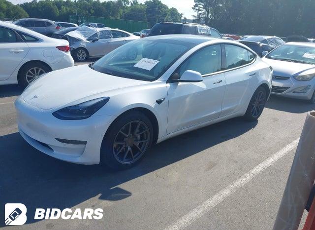 5YJ3E1EBXMF059692 2021 Tesla Model 3 photo no. 2