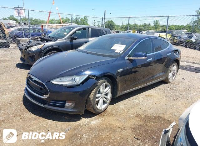 5YJSA1CG2DFP14689 2013 Tesla Model S photo no. 2
